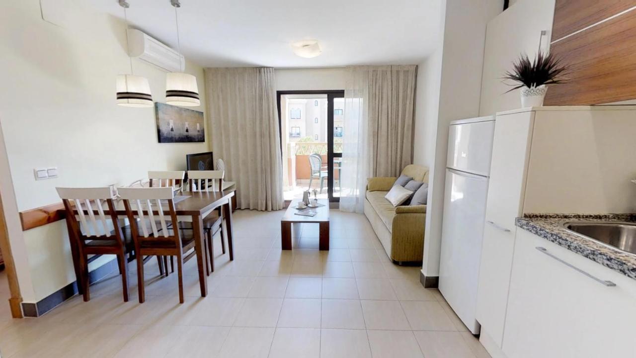Leo Punta Umbria (Adults Only) Apartment Exterior photo