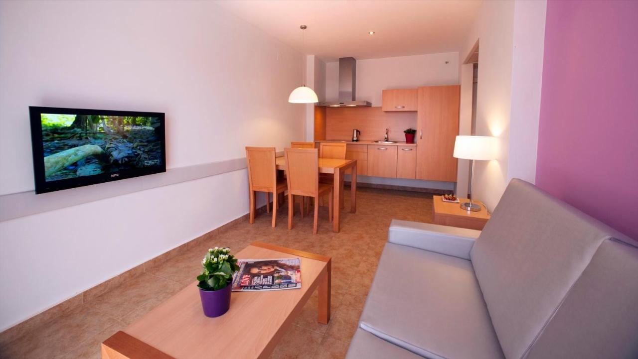 Leo Punta Umbria (Adults Only) Apartment Exterior photo